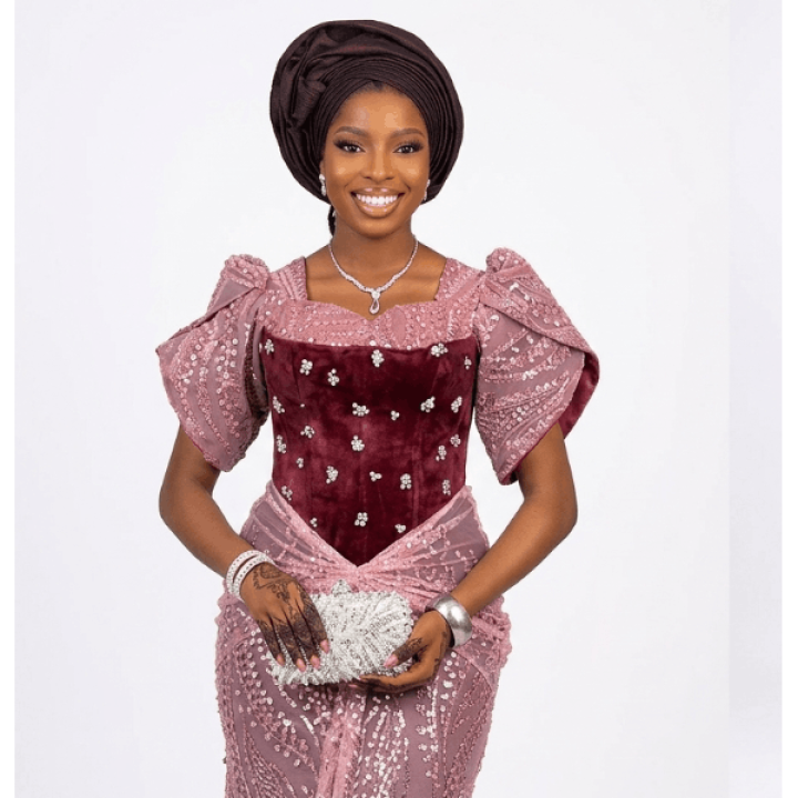Elegant African lace wedding dress, cultural dress